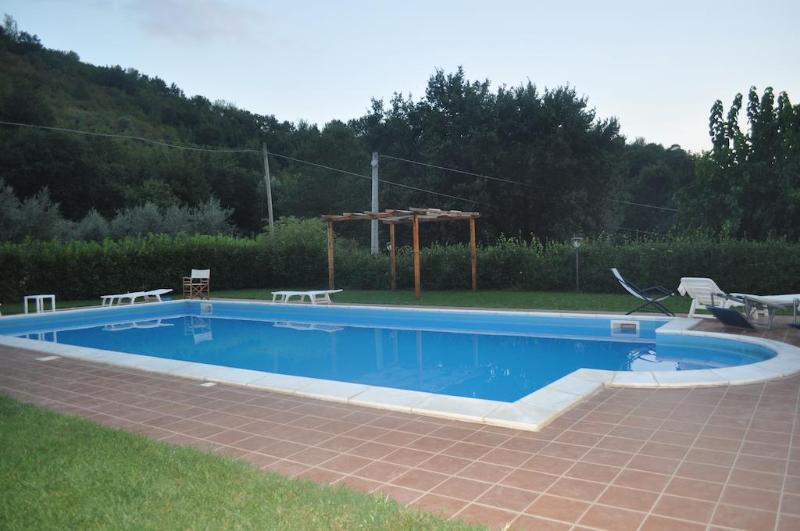 Il Gelso Nero Villa Castelnuovo di Farfa Luaran gambar